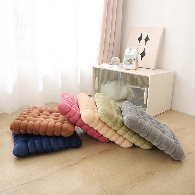 Yastıklı ve Bisküvili Kalınlaş - Floor Cushion Pouf incelemesi ve fiyatı